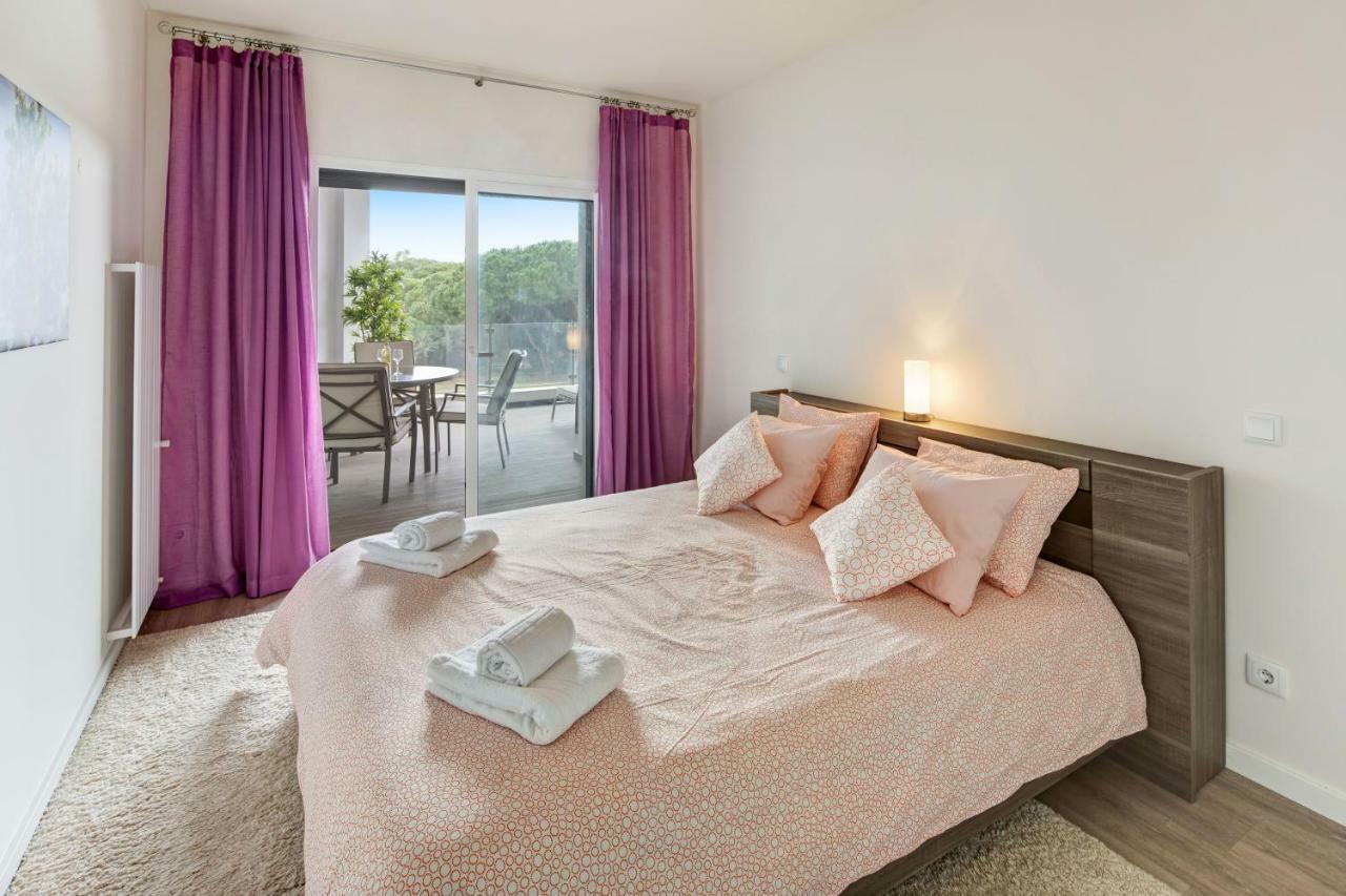 Luxurious T2 Apartment, Olhos Dagua البوفيرا المظهر الخارجي الصورة