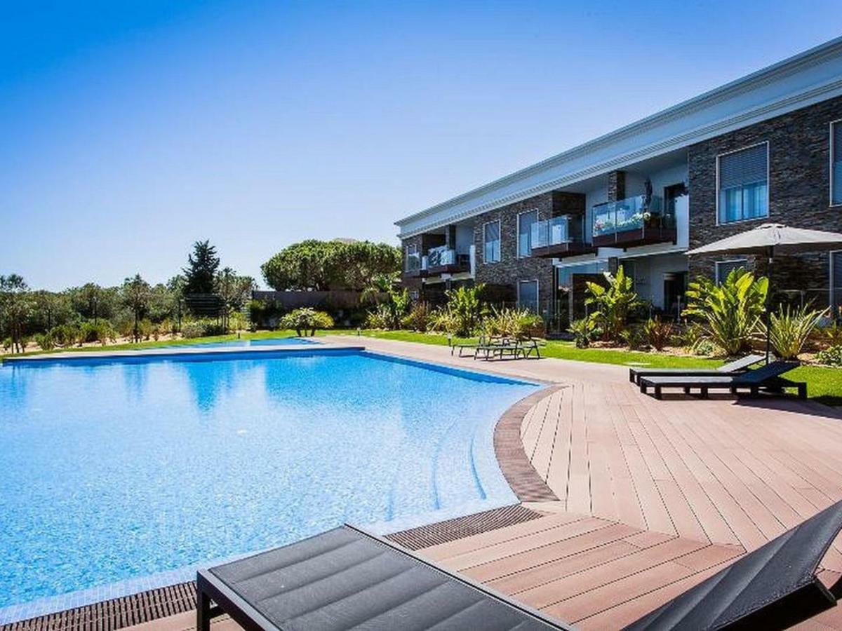 Luxurious T2 Apartment, Olhos Dagua البوفيرا المظهر الخارجي الصورة