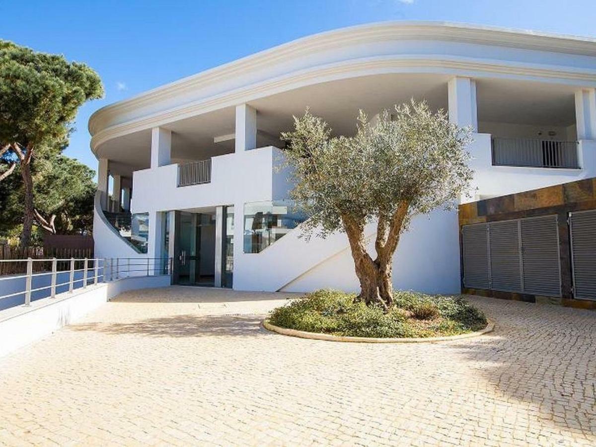 Luxurious T2 Apartment, Olhos Dagua البوفيرا المظهر الخارجي الصورة