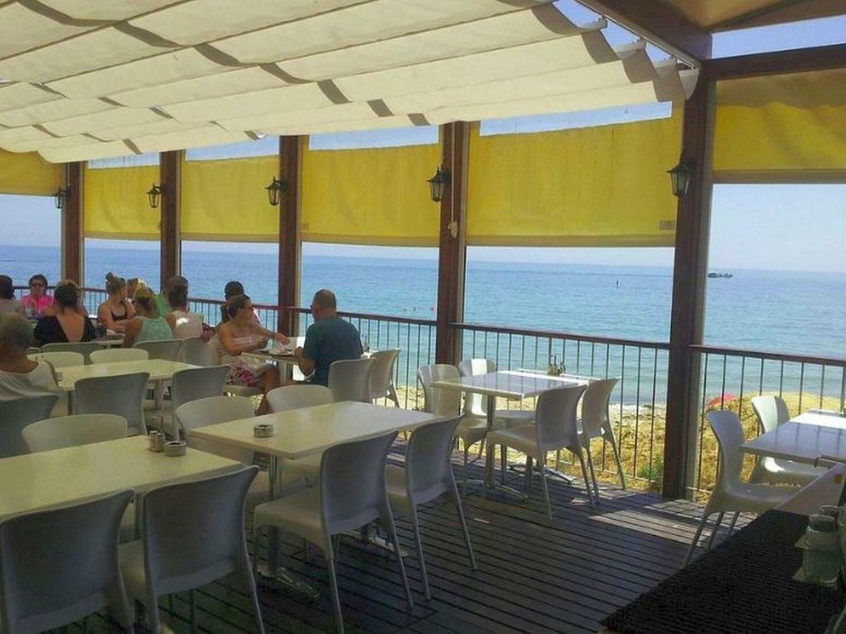 Luxurious T2 Apartment, Olhos Dagua البوفيرا المظهر الخارجي الصورة